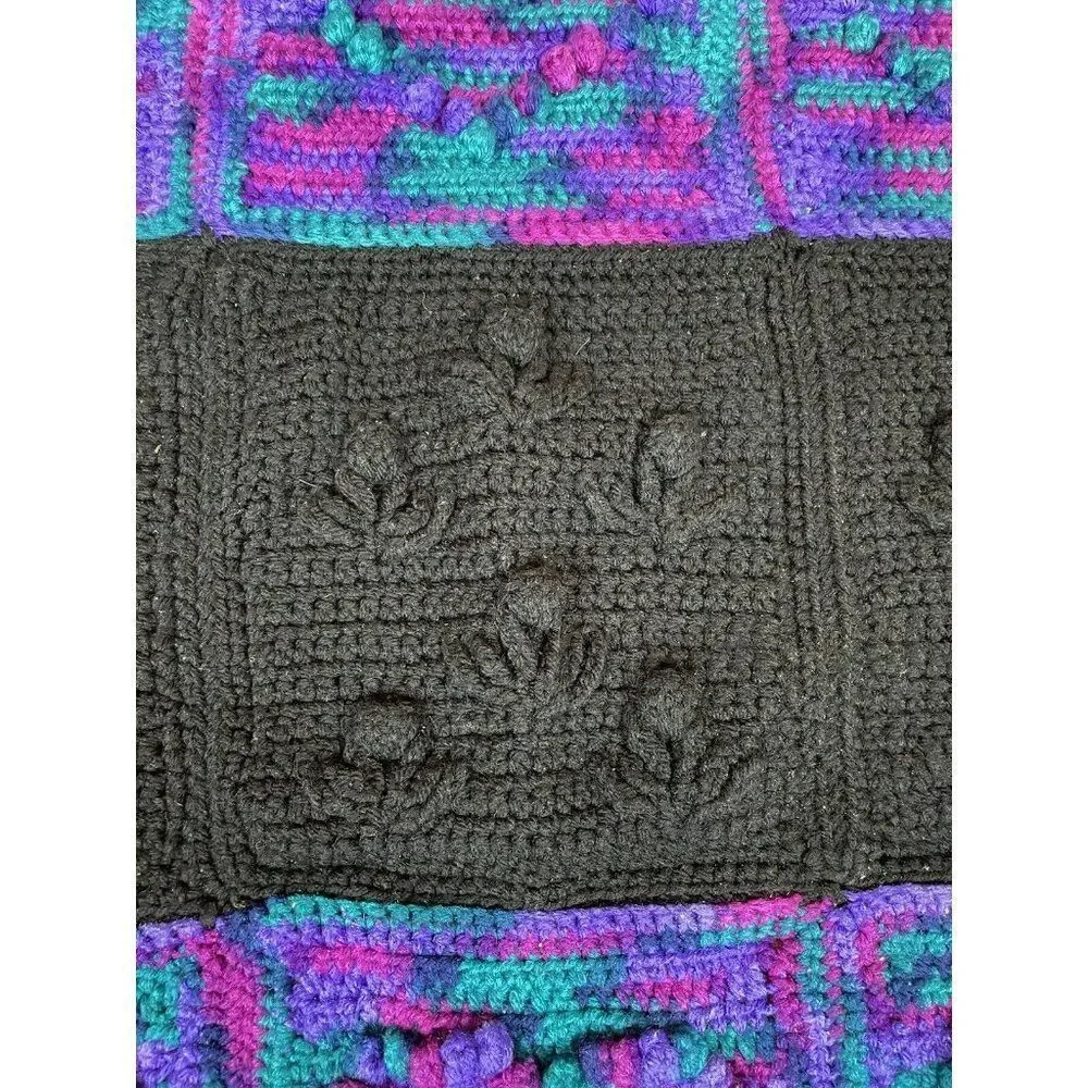 Vtg 90s Nevada Women's Correctional Lap Afghan Blanket 3D Flowers Hearts 45x26
